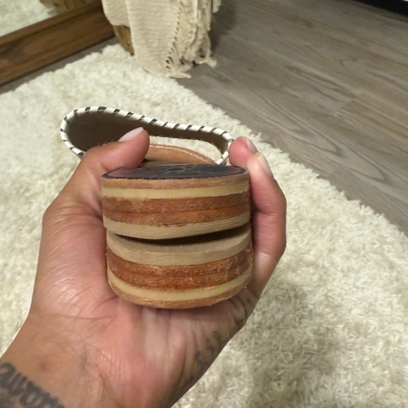 Jack Rogers Hello Sugar Sandals - Picture 6 of 7